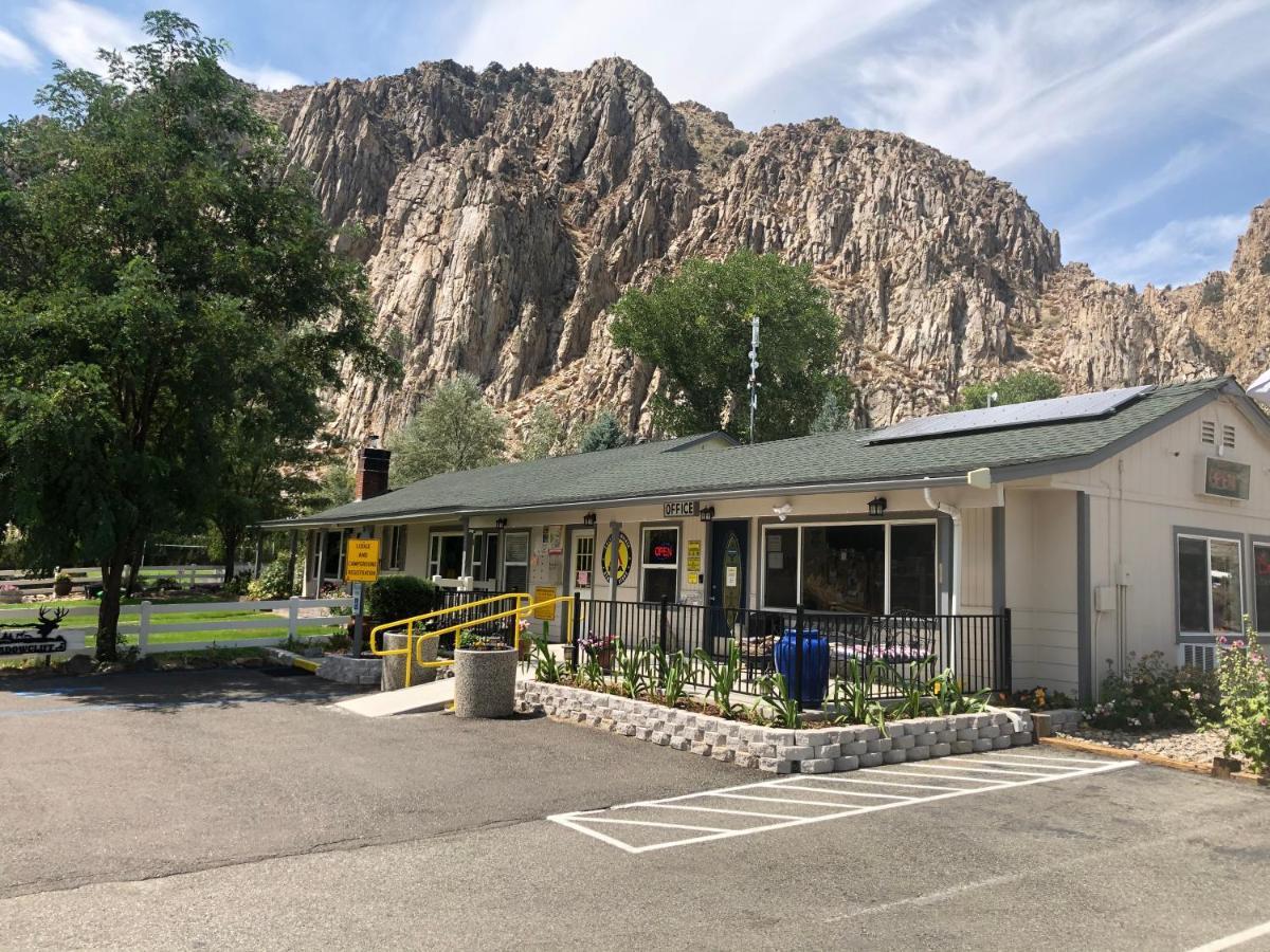 Meadowcliff Lodge Coleville Exterior foto